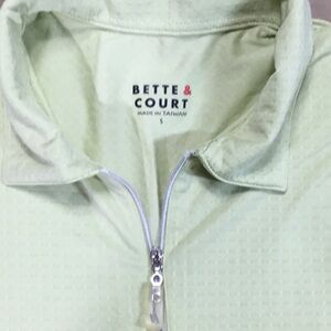 Bette & Court Light Green Quarter-Zip Pullover net venting